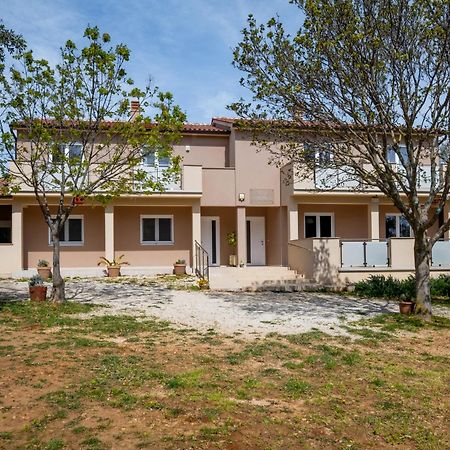 Vila Veronika 2 Пула Экстерьер фото
