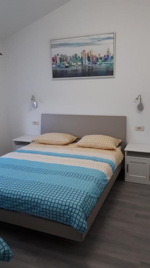 Vila Veronika 2 Пула Экстерьер фото