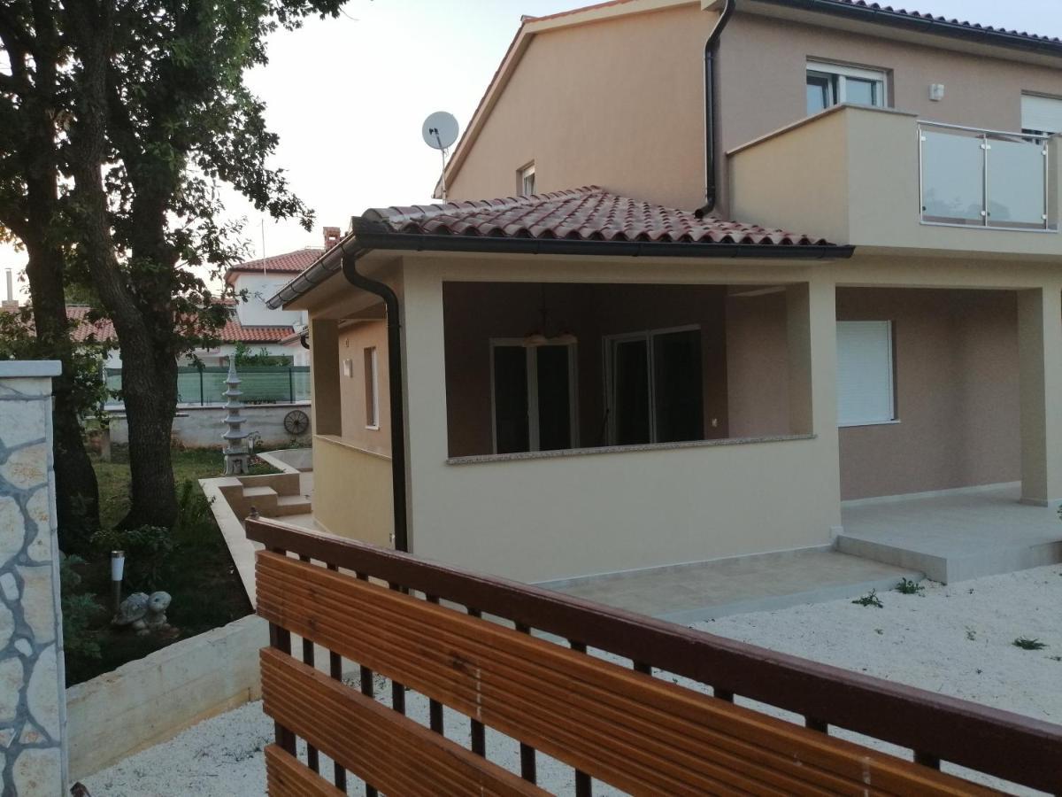 Vila Veronika 2 Пула Экстерьер фото