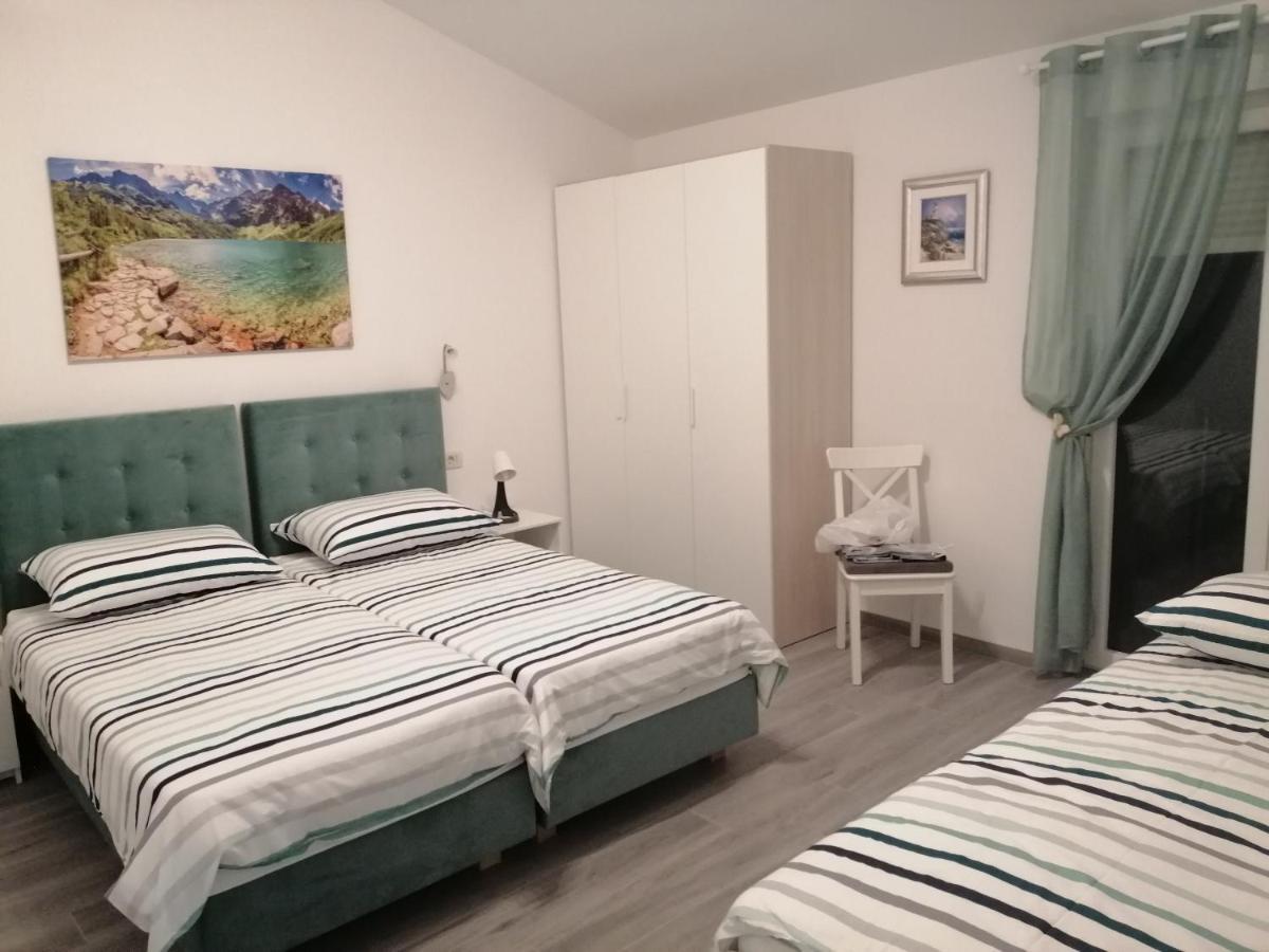 Vila Veronika 2 Пула Экстерьер фото